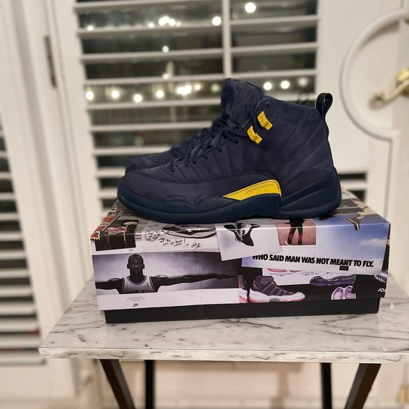 Retro Michigan 12s - Picture 2 of 3